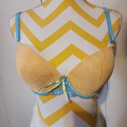 New 38c Turquoise N Yellow 💛💛💛