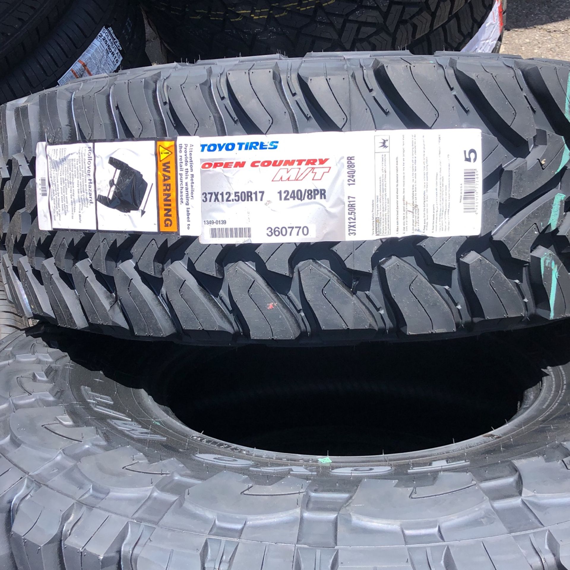 37-1250-17 TOYO OPEN COUNTRY MT