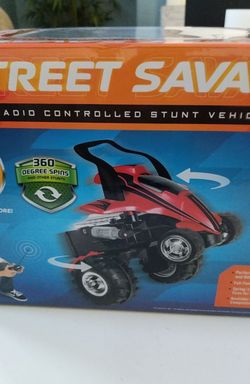 Street Savage Radio Controlled Stunt Vehicle