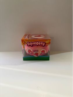 Peach squeeezy toy