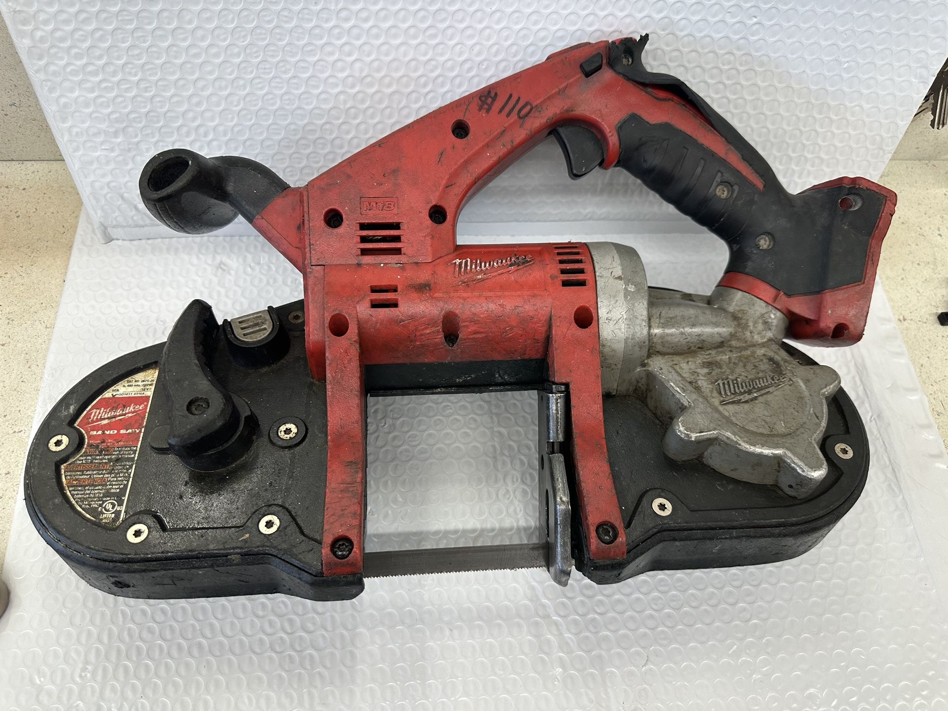 Milwaukee 2629-20 Band Saw 