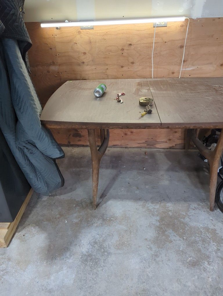 Antique Table With 2 Extra Leaves
