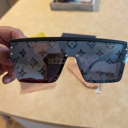 Louis Vuitton Waimea Designer Sunglasses