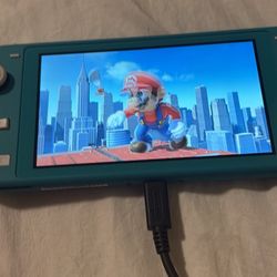 🎮 Nintendo Switch Lite + Super Smash Bros. Ultimate – $160