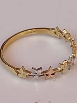 10 Karat Gold Tri-Star Ring 