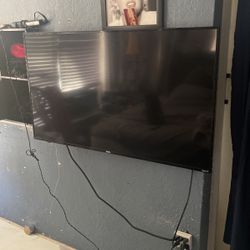 55 inch ONN flat screen  smart tv