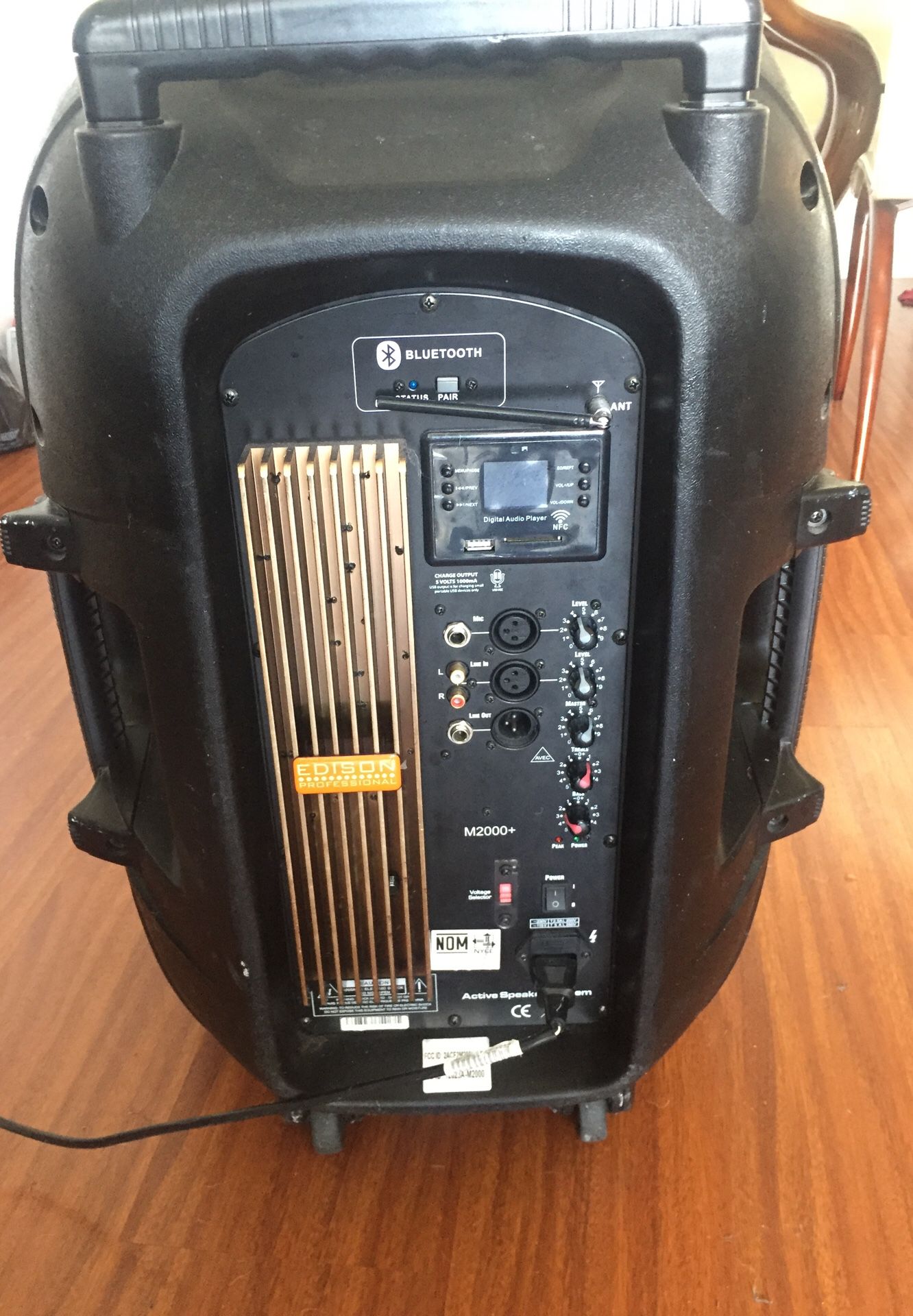 Equipo profesional EDISON Bluetooth speaker M2000