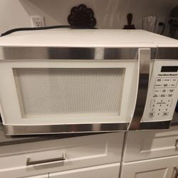 Hamilton Beach Microwave