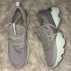 Women Shoes Size 9.5