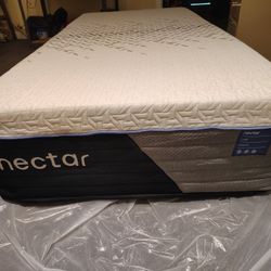 Nectar Luxe Hybrid (Twin XL)