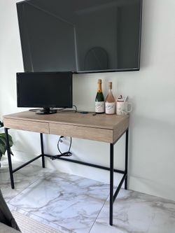 Oak Wood Writing Desk with Drawers and Charging Station