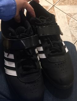 New men’s adidas sz 8 1/2 $40