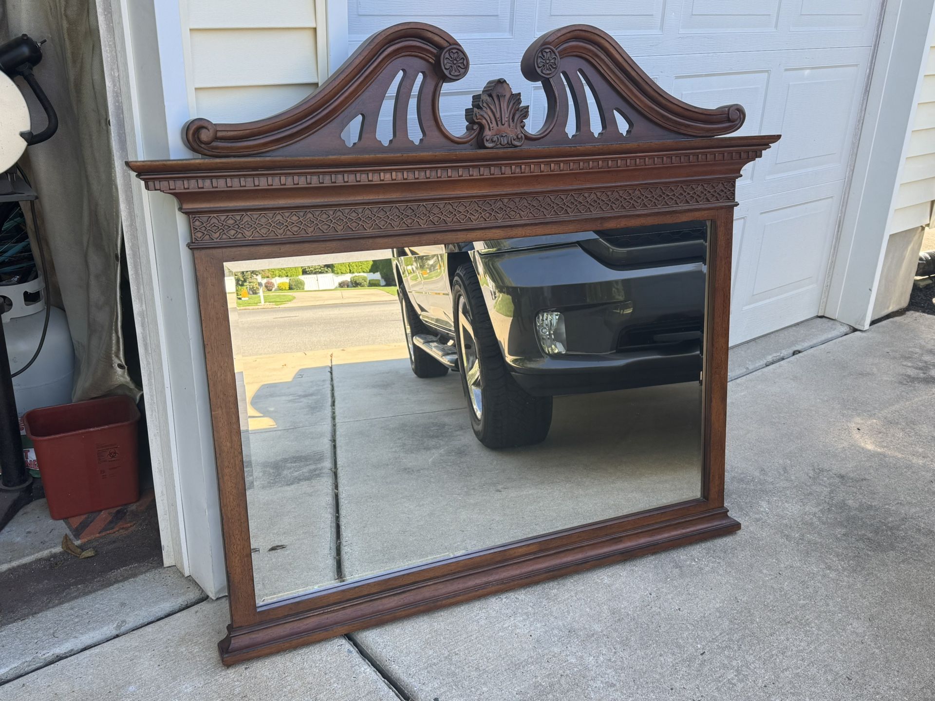 Large Chippendale Mirror In Mahogany