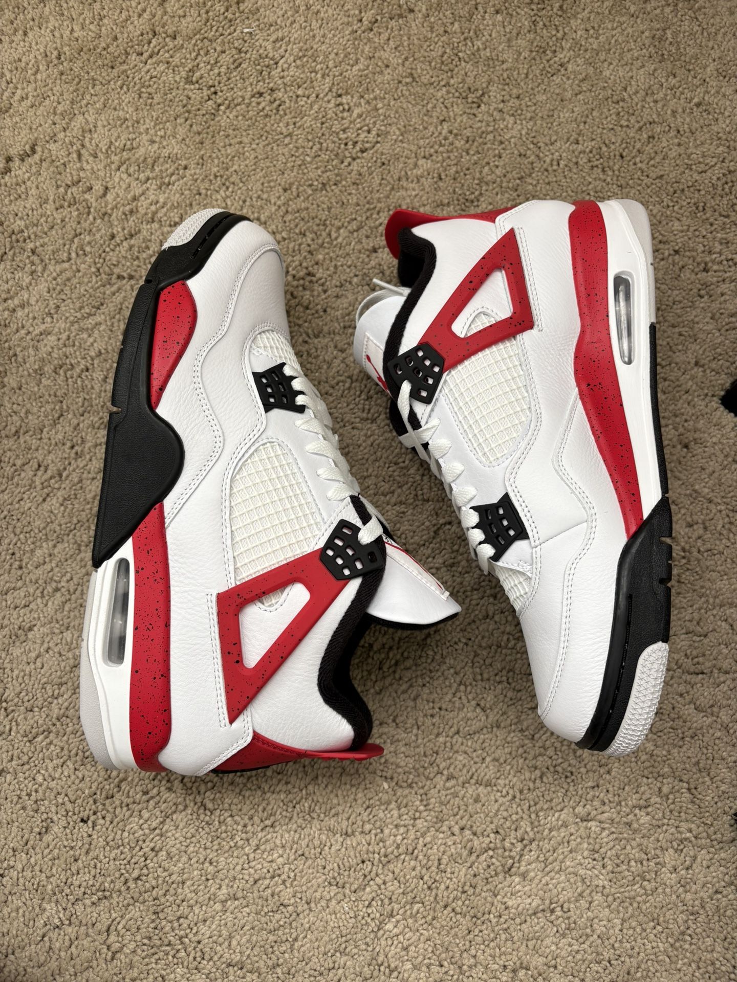 Jordan 4 Retro Red Cements