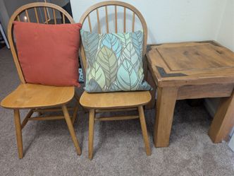 Moving Sale! Furniture Bundle - Coat Rack, Rustic End Table, 4 Chairs