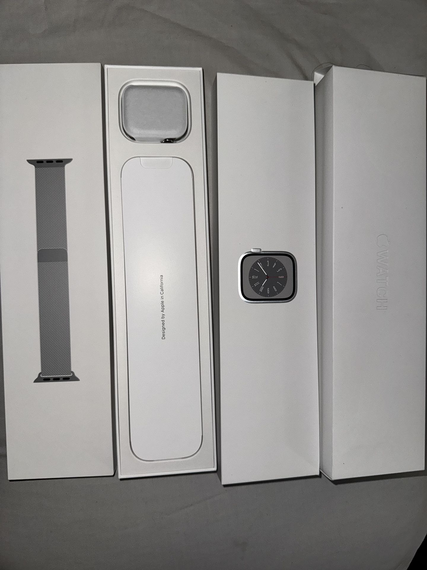 Apple Watch Series 8 45 mm Stainless Steel  Graphite, GPS+ Cellular.