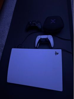 Ps5 digital with 2 controllers 300 firm