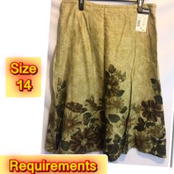 A Must Have Pretty Skirt great for the holidays. Requirements skirt Large 14 Length 39 Waist 32