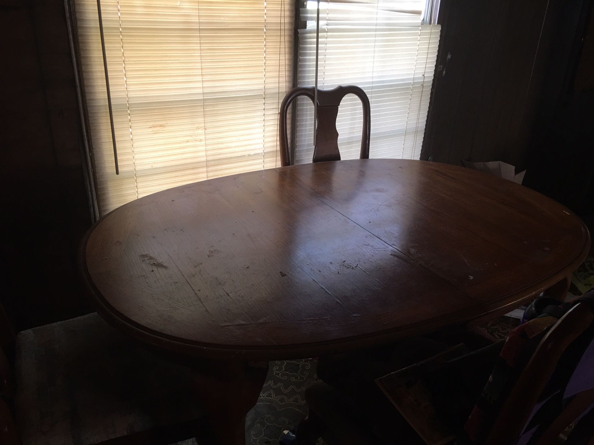 Kitchen tables & chairs