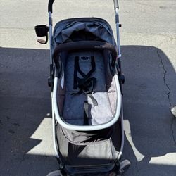 Car Seat With Base And Stroller 
