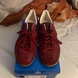 Adidas BW Army Size 8.5