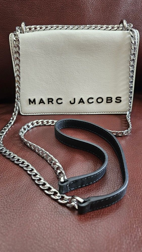 Marc Jacobs White Crossbody (Preloved)