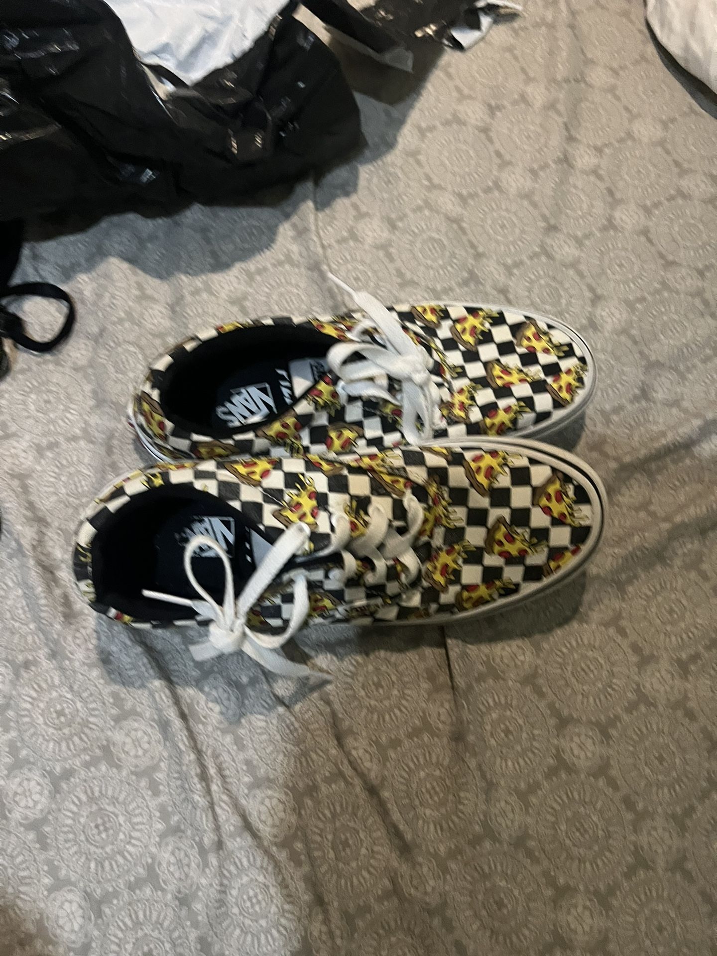 Grade School Kids Size 5 Pizza Vans