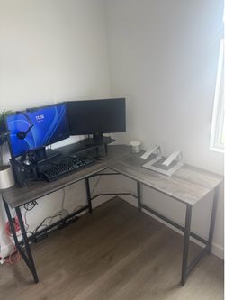 L shaped desk