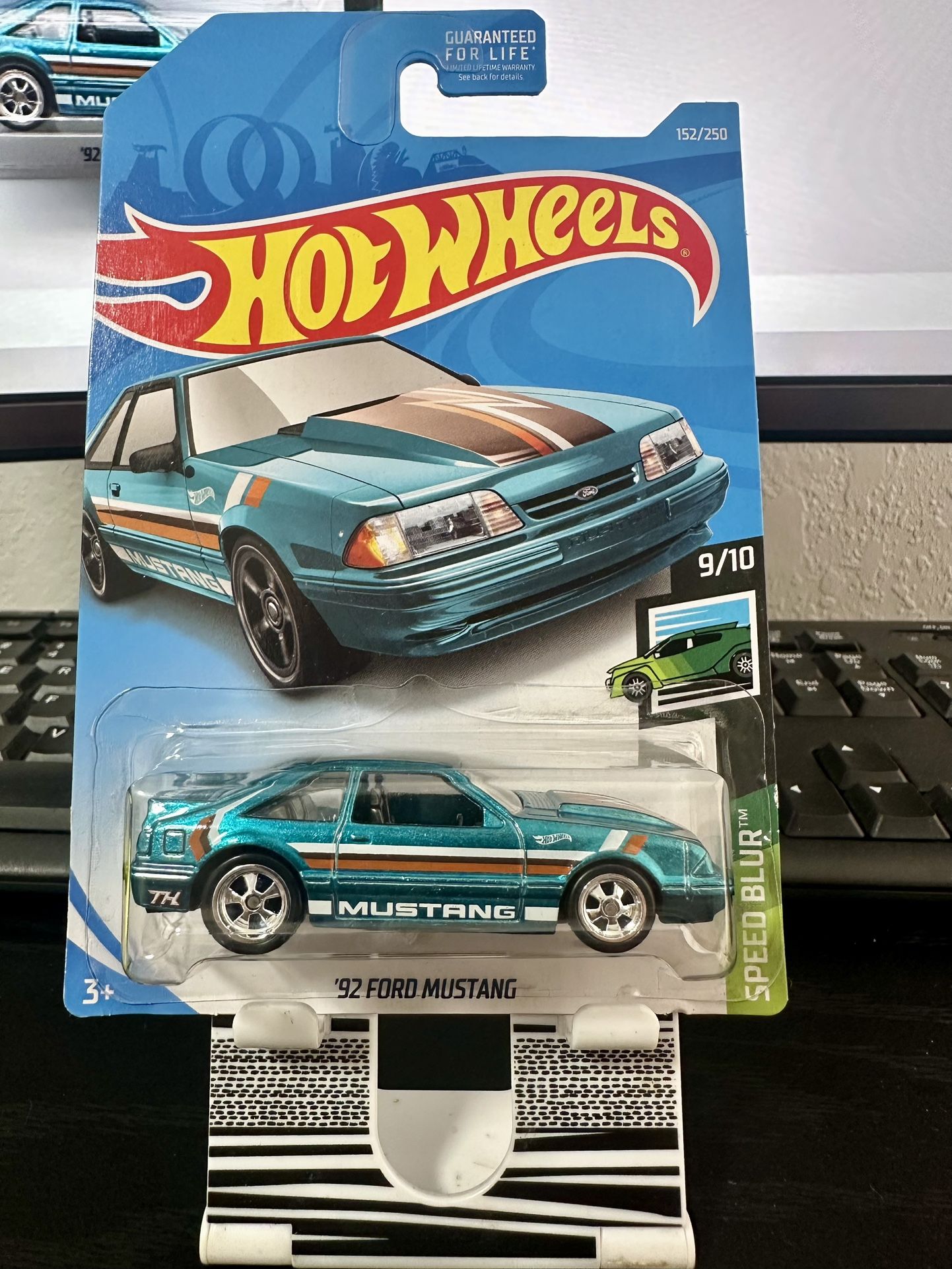 Hot Wheels 92 Ford Mustang Super Treasure Hunt