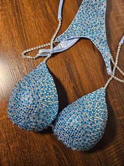 Competition Bikini – Cup B – Adjustable Bottom + GIFT
