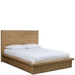 Macy's Queen Size Bed With Drawers 