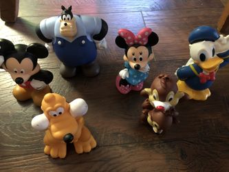 New Disney Bath Toys