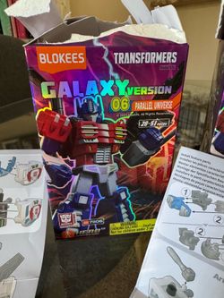 Transformers Blokees figures