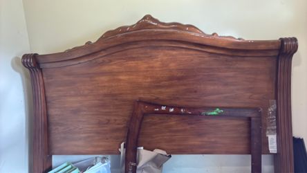headboard