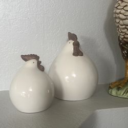 Chicken statues