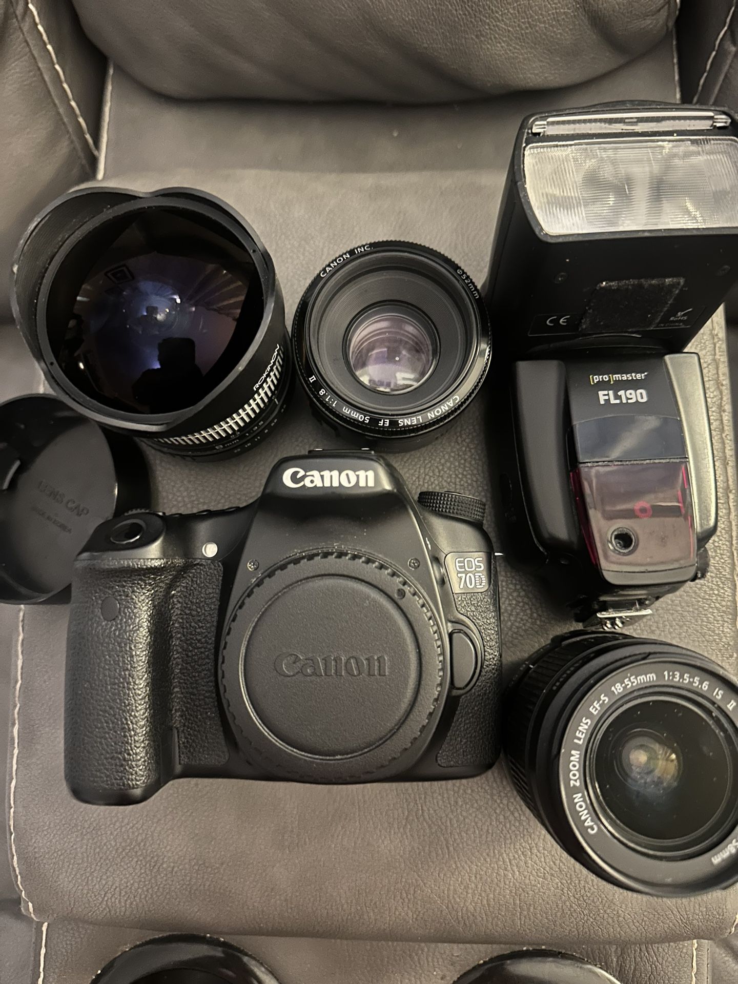 Canon 70D With 3 Lenses and Flash