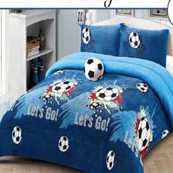 2 PCS TWIN  BOYS THICK BORREGO BLANKETS 