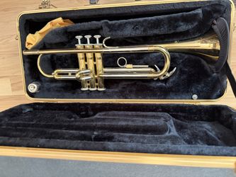 Blessing B-135 Bb Trumpet – Silver Plated – With Hard Case