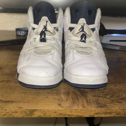 Air Jordan Midnight Navy 6 Retro Size 4/5