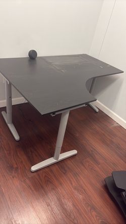 Office desk pick up Miramar 33025