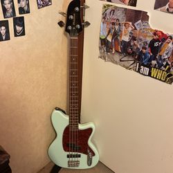 Bass Guitar 