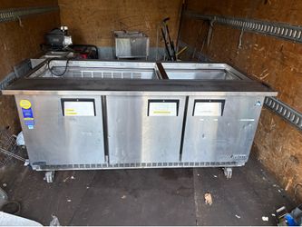 Everest refrigerator working good