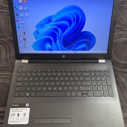 15.6"inch Intel Core i3 6th Generation HP Laptop, 500GB HDD, 8GB RAM, HDMI, DVD RW, SD Card Reader And a WebCam, Windows 11 Installed.