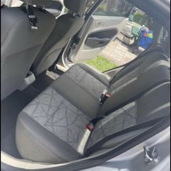 Ford Fiesta 2013  - Efficient Gasoline Economy