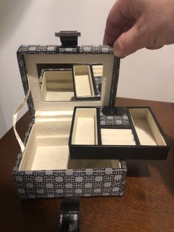 Travel Jewelry Box