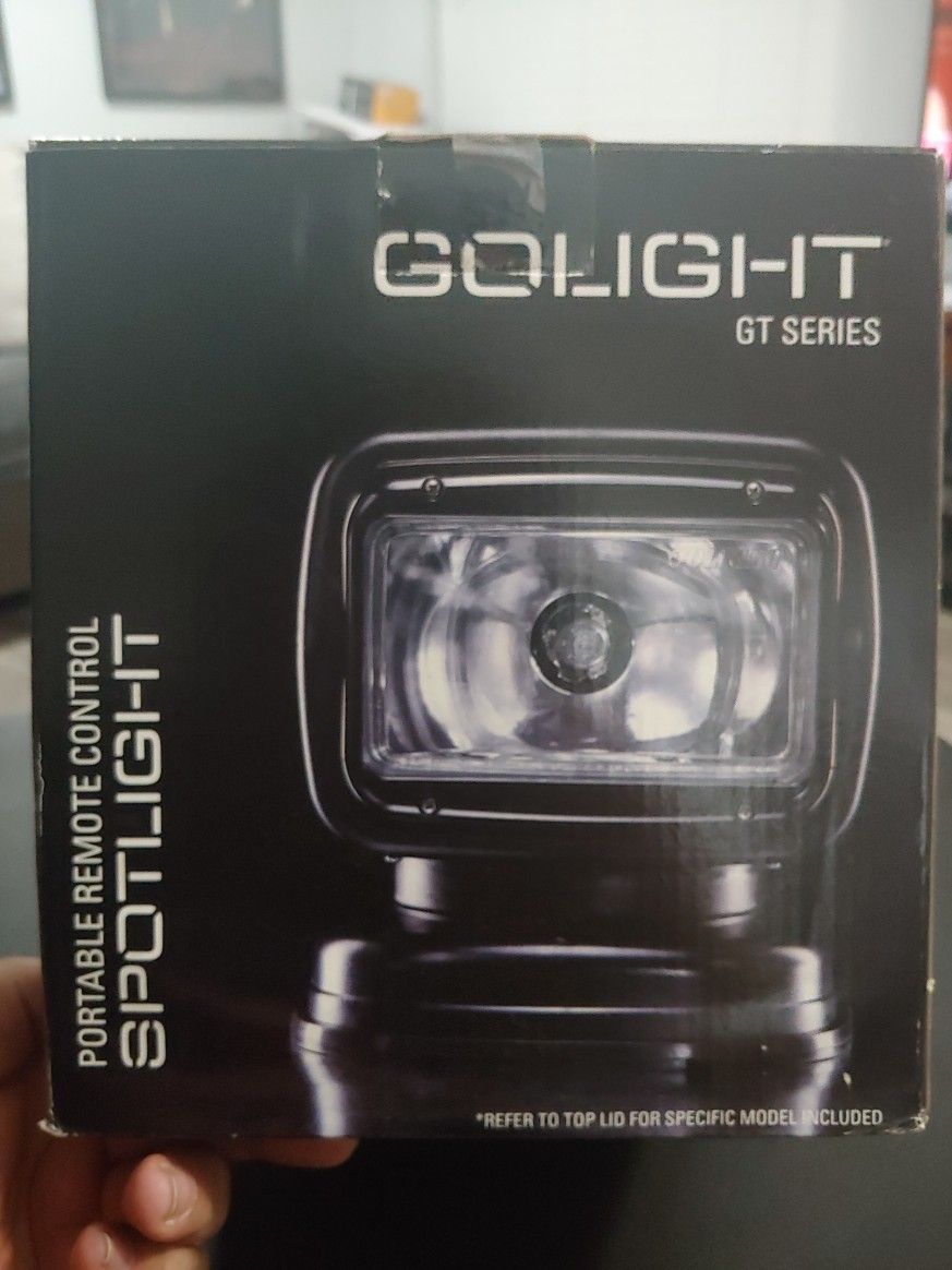 Portable remote controlled spot light