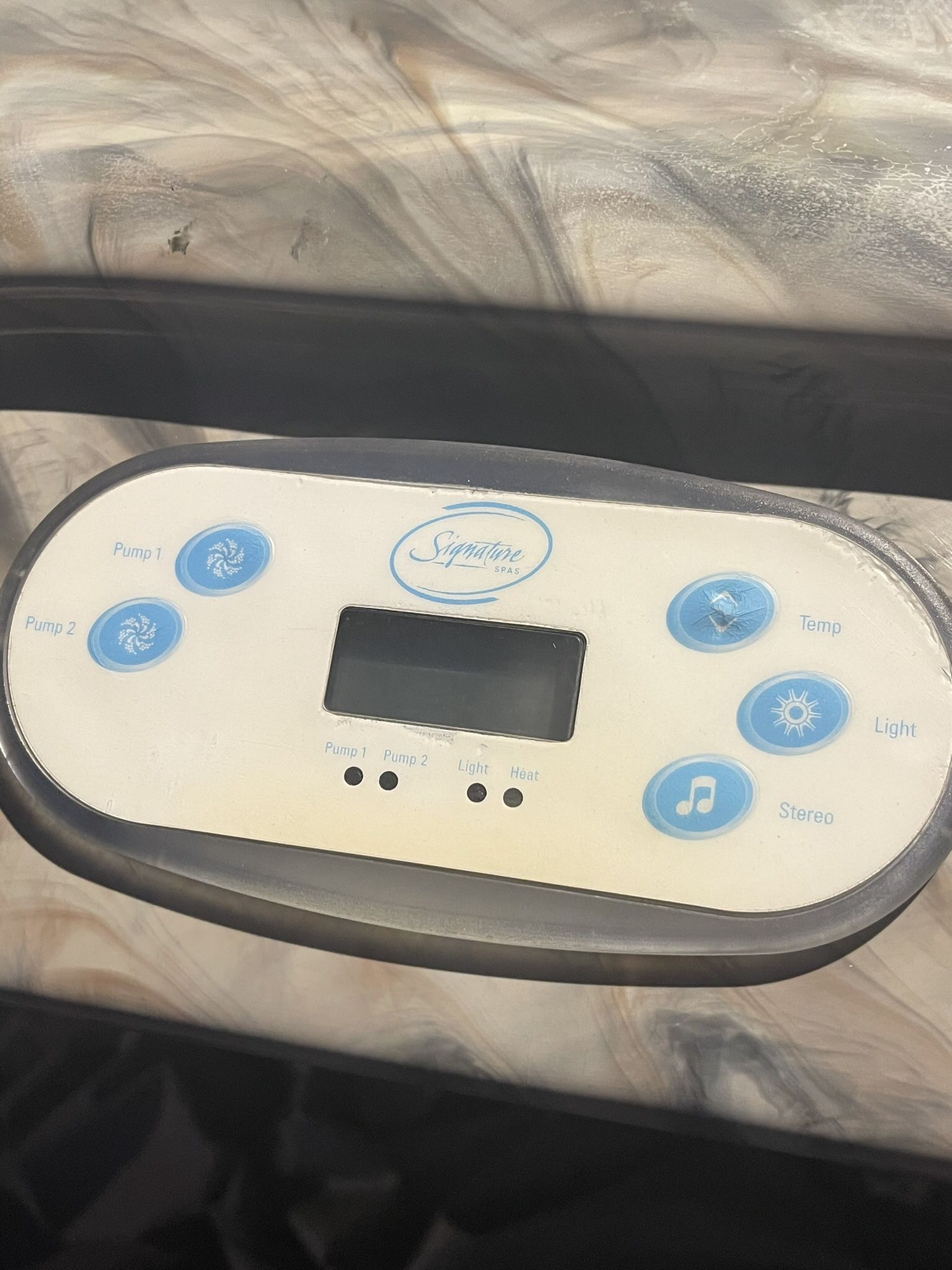 Signature Dual Pumps 6 Person Hot Tub