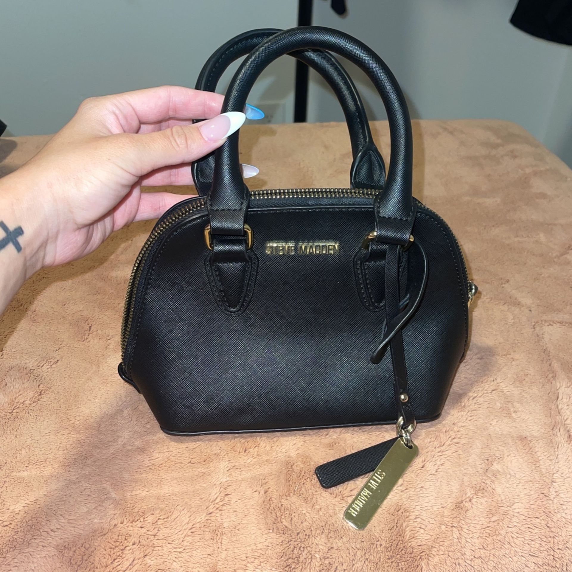 Mini Steve Madden Purse for Sale in Mesa, AZ - OfferUp