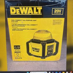 DeWalt 20V Max LED Work Light, Compact And Portable, Weather And Dust Resistant, Cordless (DCL074)