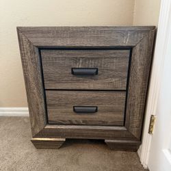 Nightstand 